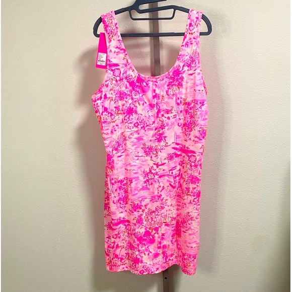 Lilly Pulitzer Newberri pink and white summer shift dress in size Large - Picture 2 of 4